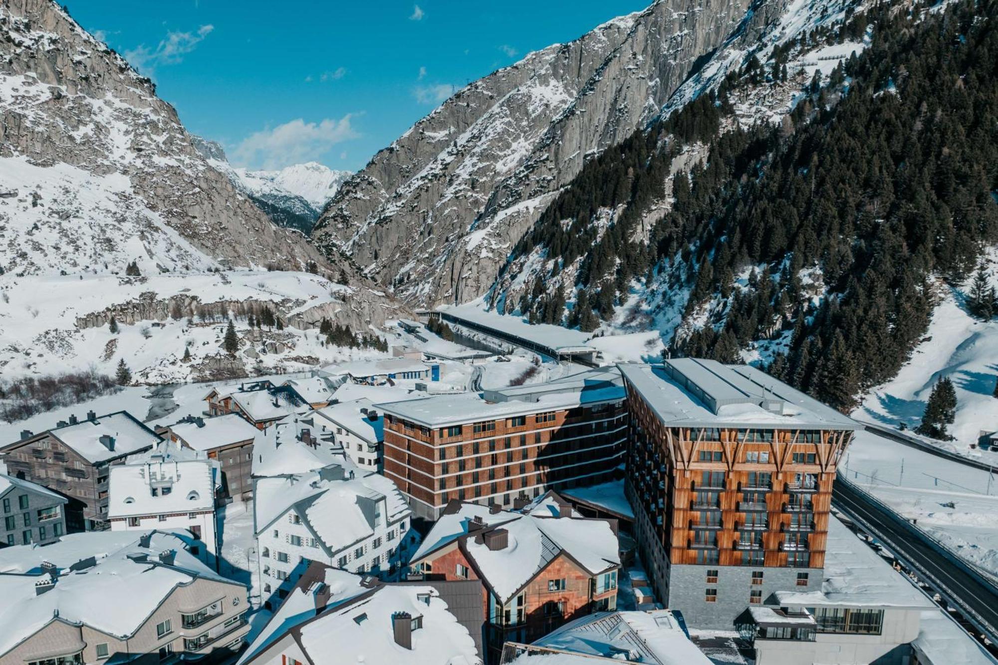 Radisson Blu Hotel Reussen, Андерматт Экстерьер фото